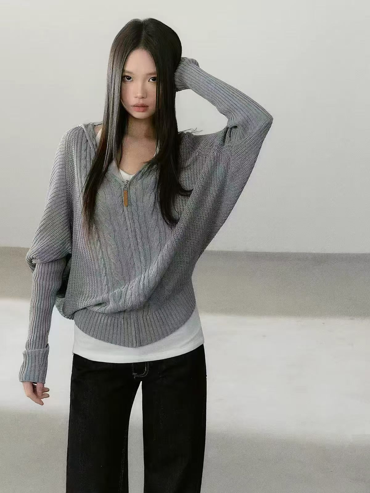 Korean Style Batwing Sleeve Hooded Knit Cardigan Women 2025 Early Autumn Zip Design Casual Pullover Sweater Coat - Image 2