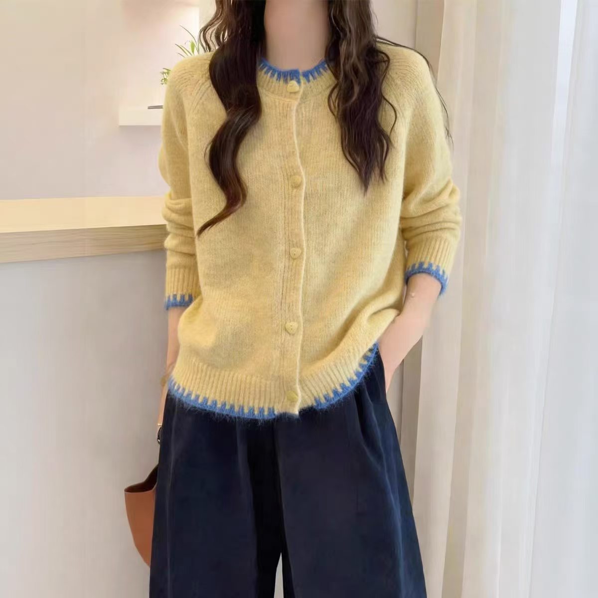 2026-autumn-winter-new-korean-loose-fit-slimming-round-neck-color-block-sweater-women-casual-cardigan-top